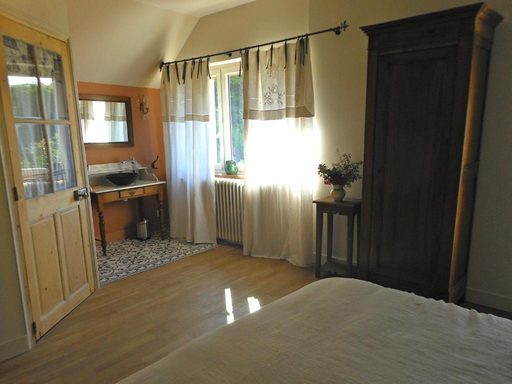 Surgy Auberge De La Tuilerie חדר תמונה